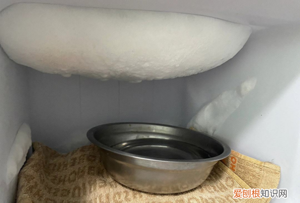 冰箱冷冻室结冰严重怎么处理,冰箱冷冻室结冰严重如何解决