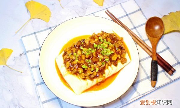 凉拌嫩豆腐怎么做，凉拌豆腐的做法 最正宗的做法