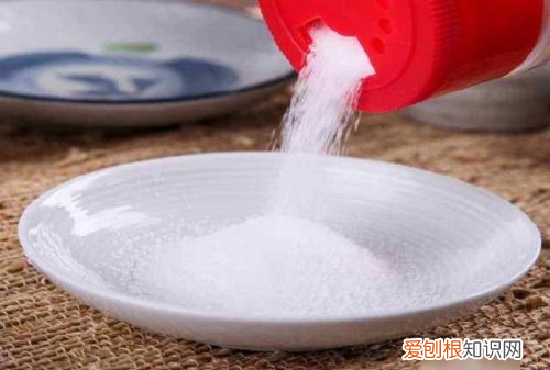 如何快速将冻鱼解冻，冻鱼怎么解冻快还新鲜