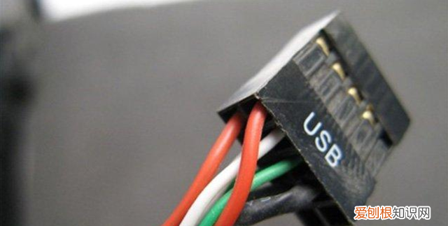 台式电脑机箱跳线安装