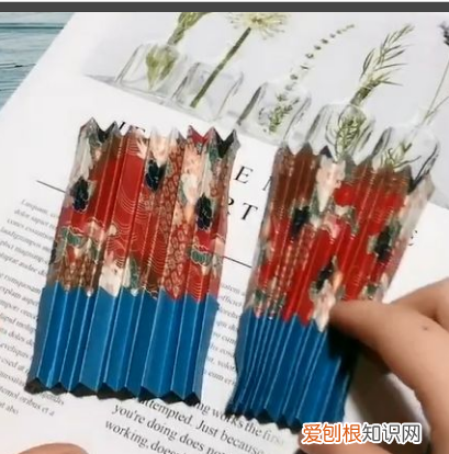 如何制作纸扇子，如何用纸折扇子可以扇风的