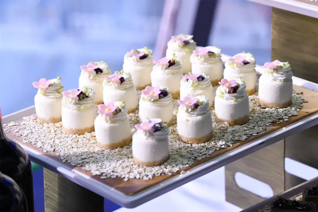 东方明珠旋转餐厅怎么预定