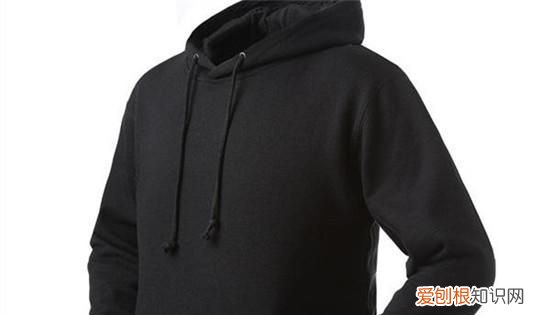 卫衣帽绳一般多长厘米,卫衣帽子上那根带子的扣子叫什么
