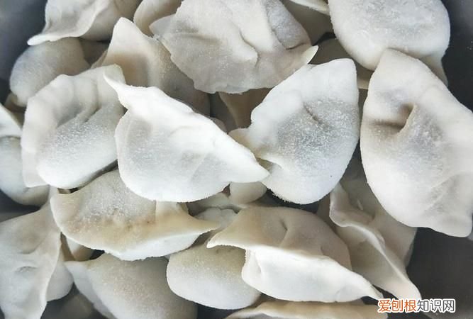 冻饺子可以煮吗,冻过的饺子可以过水