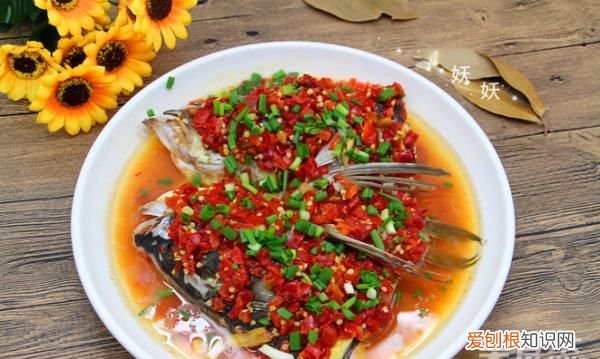 剁椒鱼头的做法家常，剁椒鱼头的制作方法步骤图示