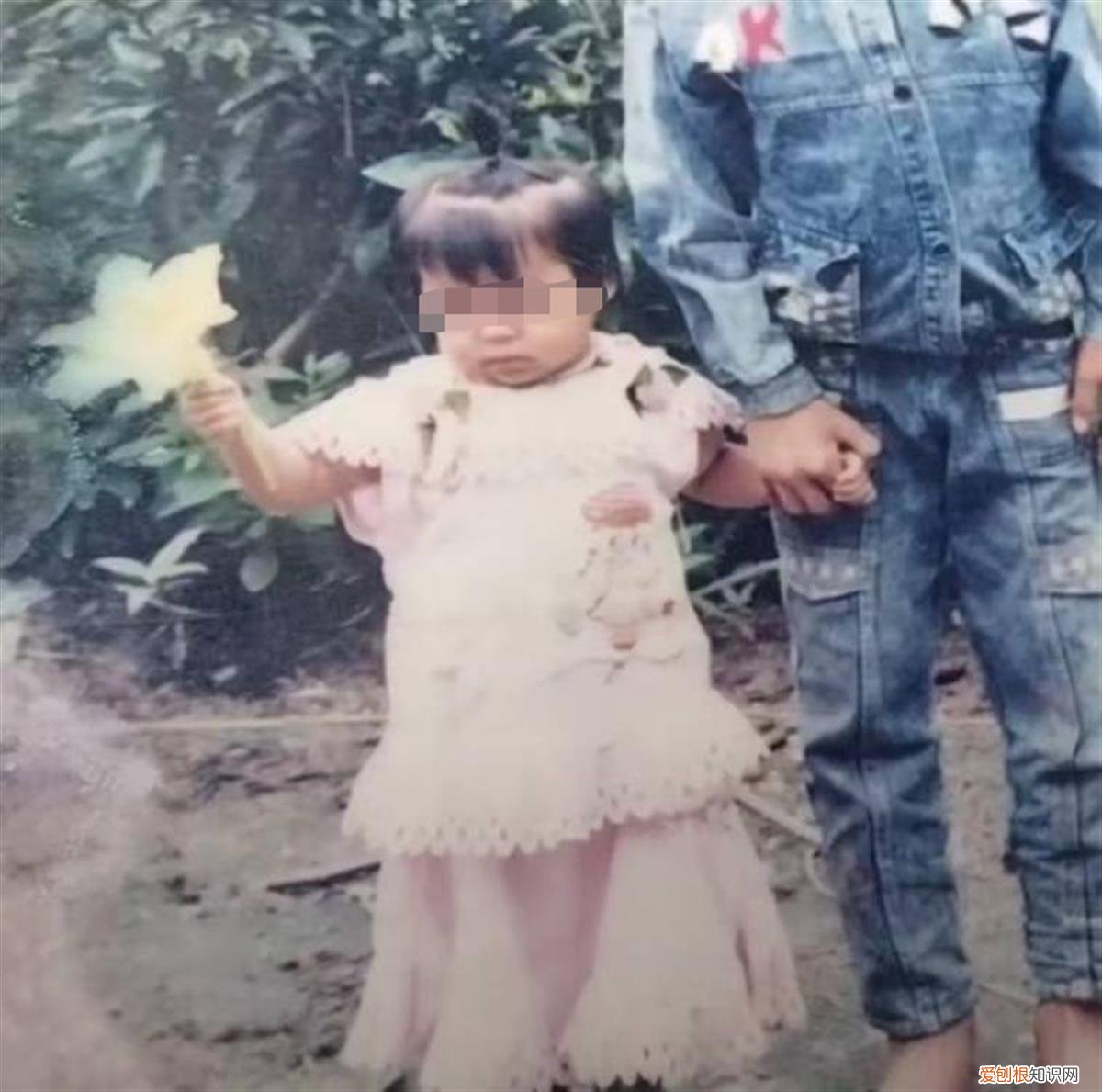 女子走失26年后回武汉寻亲，找到的却是小时的养父母