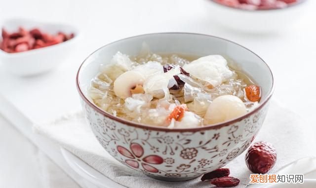 女人多吃这些东西美容养颜不显老