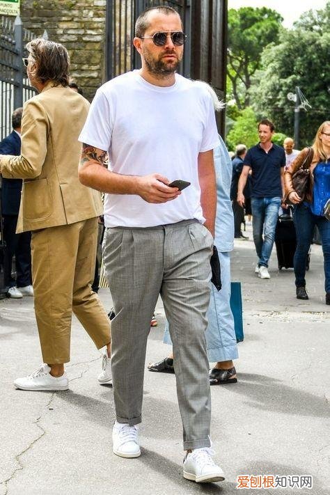 西裤配什么鞋子好看男