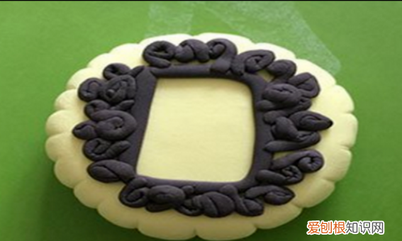 如何用彩泥做月饼，彩泥月饼 制作方法