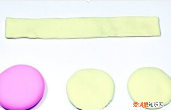 如何用彩泥做月饼,彩泥月饼 制作方法