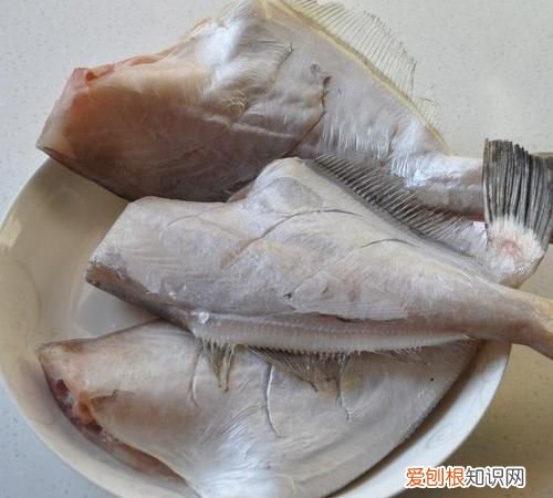扒皮鱼用扒皮吗,剥皮鱼不剥皮可以吃