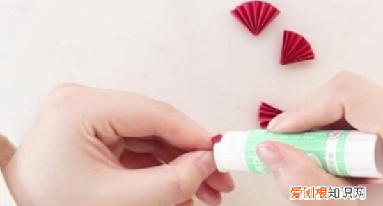 牛年贺卡怎么做，2021牛年新年贺卡制作方法