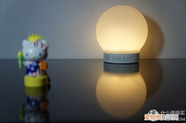 emoi智能音响灯app