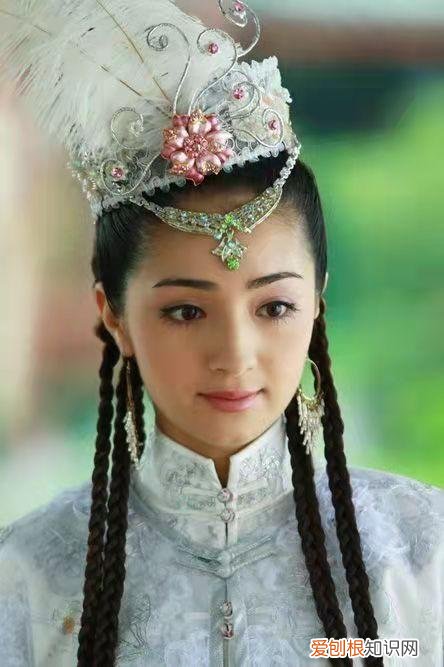 毛毛球怎么做手工