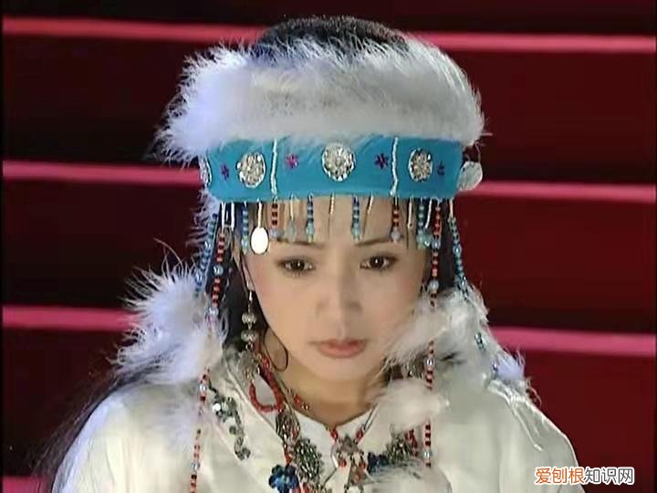 毛毛球怎么做手工