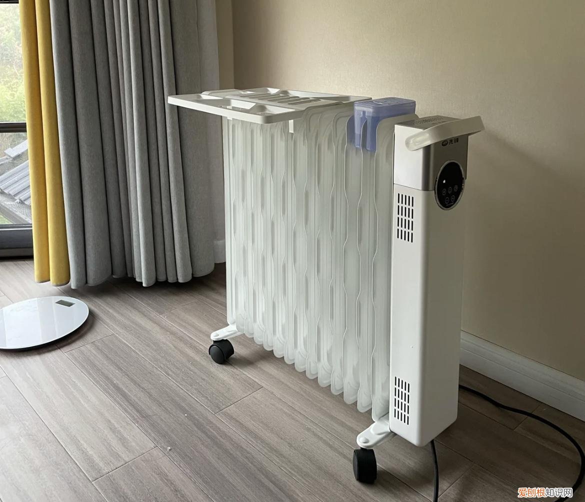 欧式快热炉和踢脚线取暖器对比