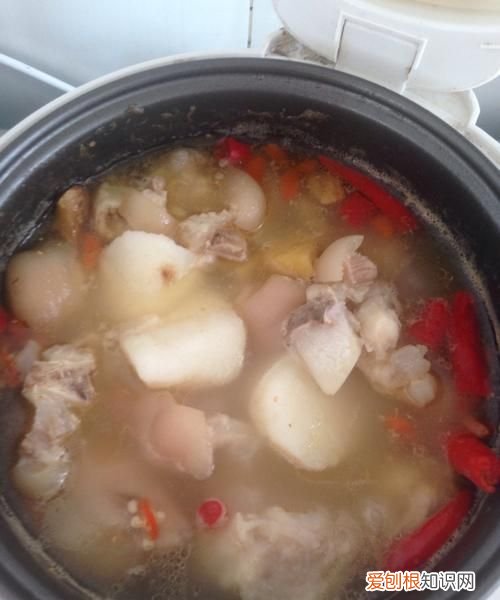 猪脚炖山药的作用,猪脚可以炖淮山花生