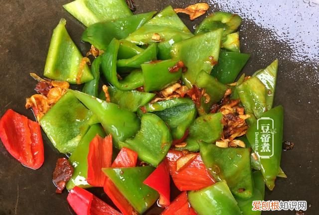 鱿鱼要怎样炒才好吃?