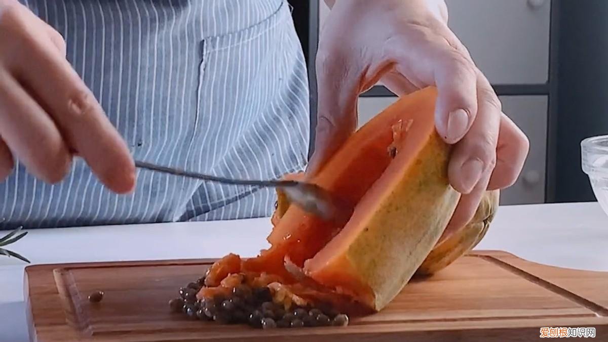 百合银耳莲子汤