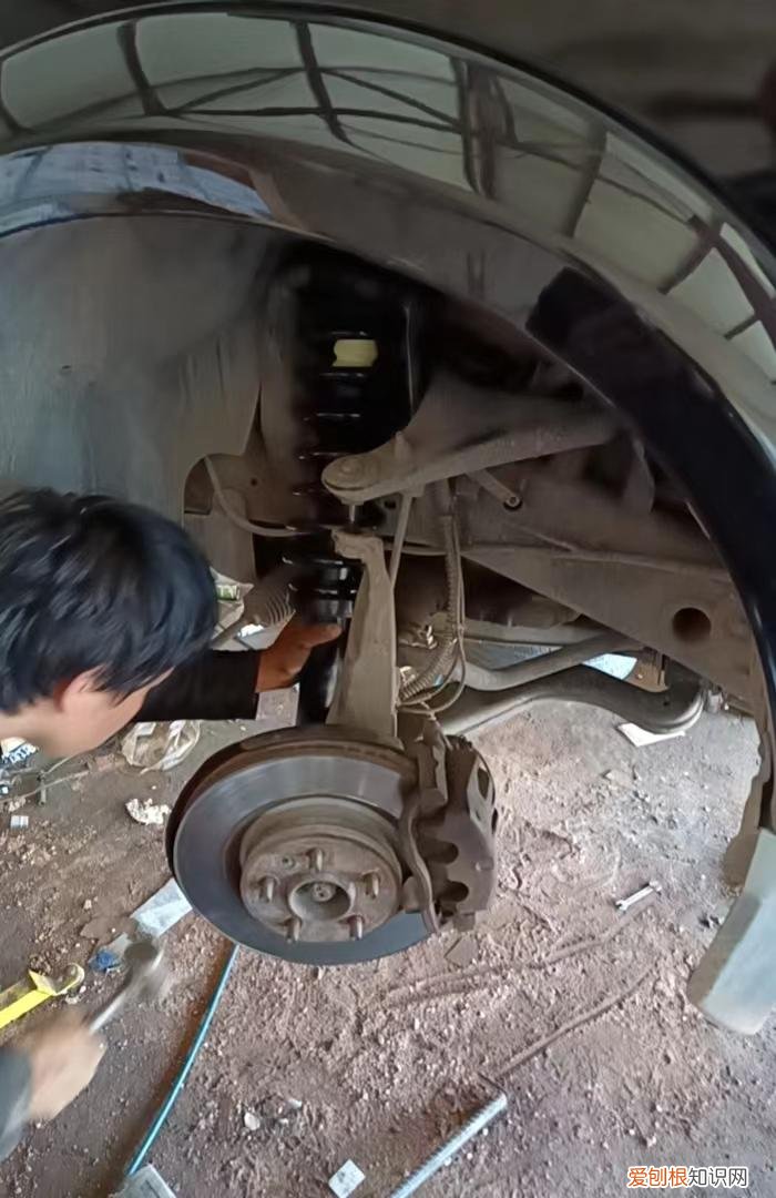 路虎发现3二手车价格