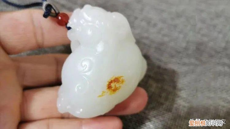 新疆羊脂玉鉴别方法