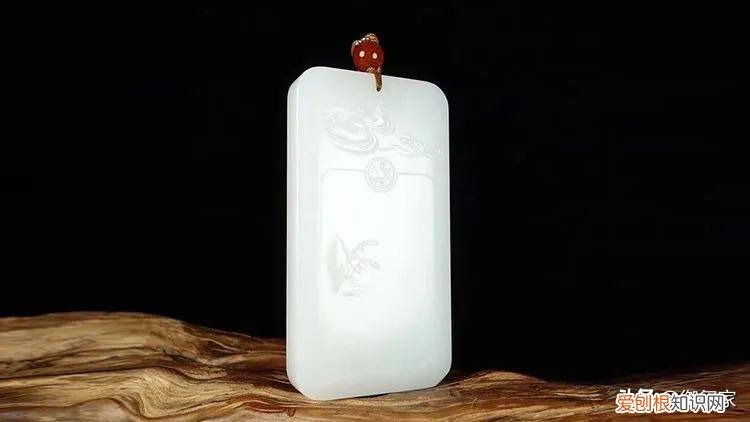 新疆羊脂玉鉴别方法