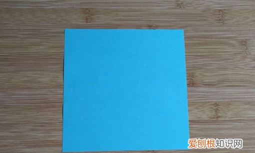 剪纸雪花步骤图片，手工雪花是怎么剪的