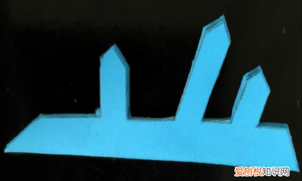 剪纸雪花步骤图片，手工雪花是怎么剪的