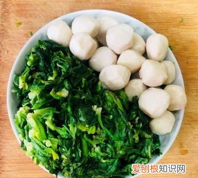 荠菜鱼丸怎么烧汤好吃 荠菜鱼丸汤的做法大全