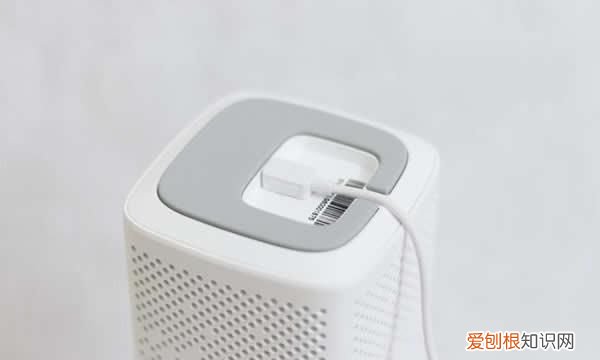 小爱同学怎么用