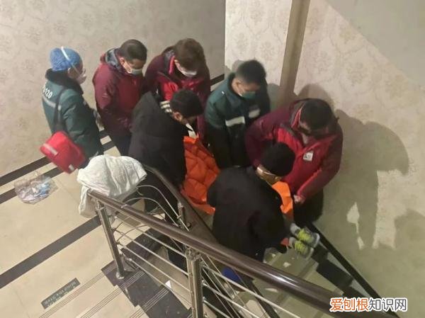 峨眉山金顶大酒店悦霞楼