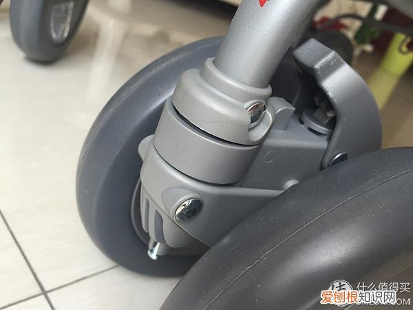 玛格罗兰婴儿车