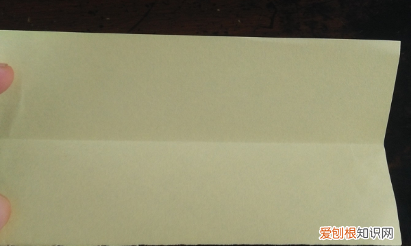 纸刀怎么做,手工折纸—如何用纸来折小刀