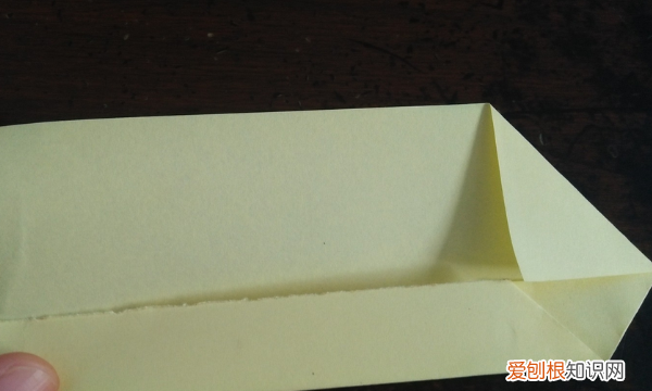 纸刀怎么做,手工折纸—如何用纸来折小刀