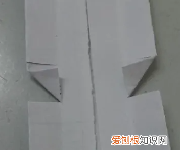 纸刀怎么做,手工折纸—如何用纸来折小刀