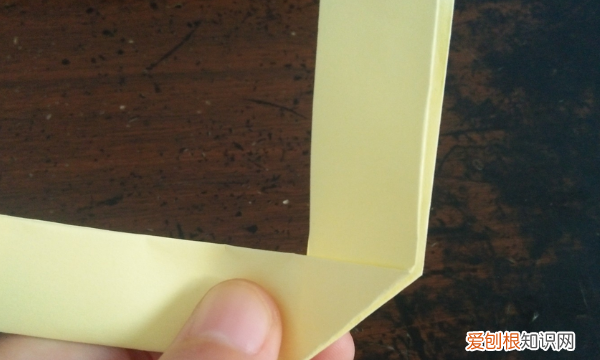 纸刀怎么做,手工折纸—如何用纸来折小刀