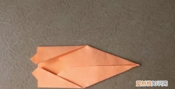 纸刀怎么做,手工折纸—如何用纸来折小刀