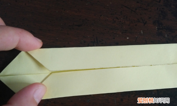 纸刀怎么做,手工折纸—如何用纸来折小刀