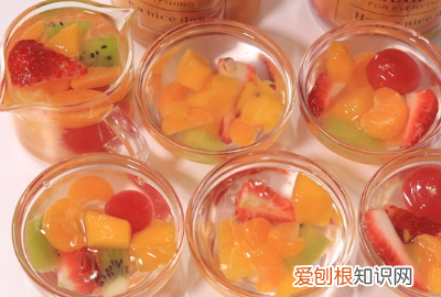 白凉粉怎么做果冻，白凉粉果冻怎么做的简单做法