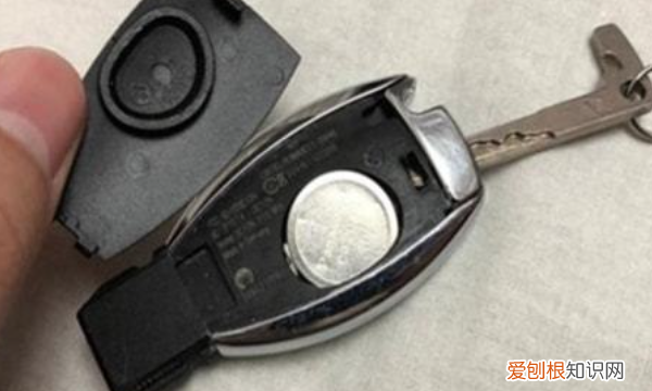 海马m3钥匙怎么换电池，海马钥匙怎么换电池视频