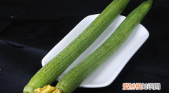 丝瓜可以生吃吗，丝瓜可以带皮生吃