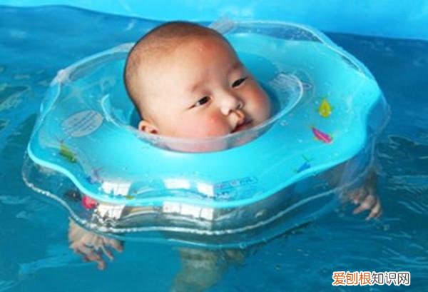 脖圈的正确戴法