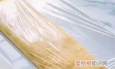 金黄酥脆空心大油条的正规配方,广式香酥大空心油条配方及做法