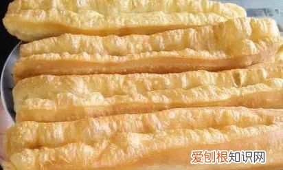 金黄酥脆空心大油条的正规配方,广式香酥大空心油条配方及做法