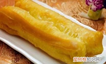 金黄酥脆空心大油条的正规配方,广式香酥大空心油条配方及做法