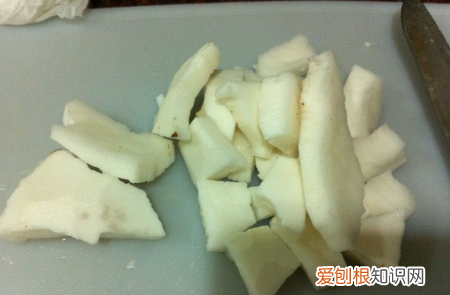 自制椰子汁的做法，鲜榨椰子汁的做法窍门