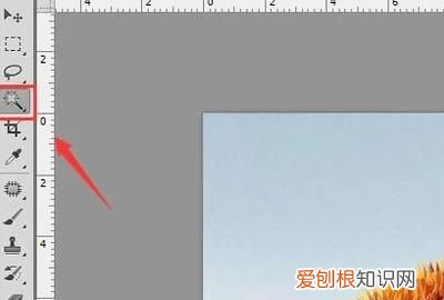 怎么用PS制作图片倒影效果,ps应该怎么样才能做倒影效果