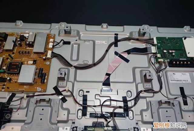 索尼新型彩色电视机速修图解,索尼电视机显像管烧坏了能换吗