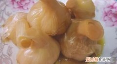 糖醋蒜可以放多久呢，糖醋大蒜头放的时间久了会酥掉为什么