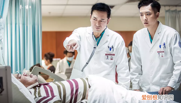 桐花医院结局在一起了吗